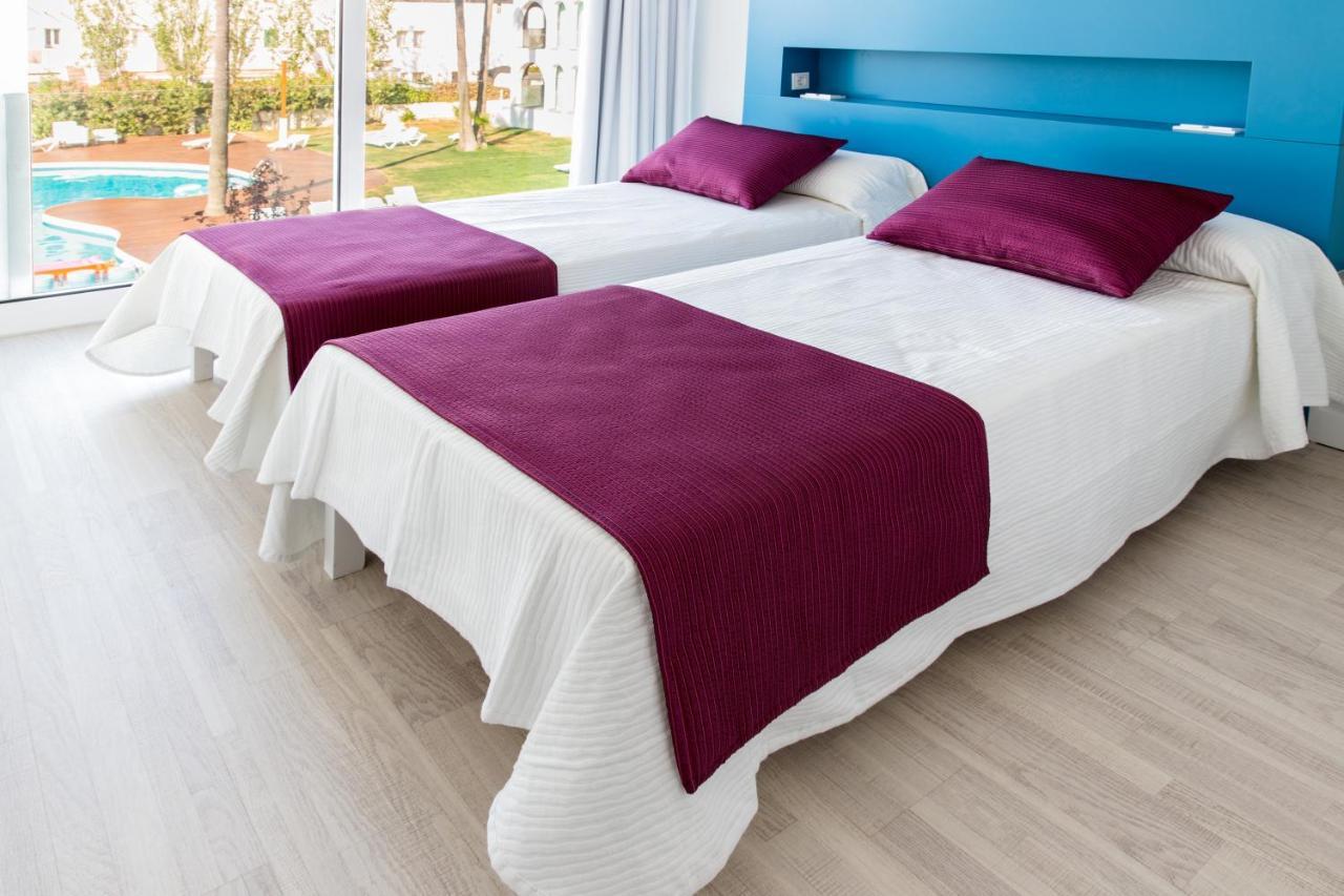 Aparthotel Ebano & (adults Only) 4*