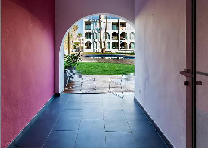 Ebano Hotel Apartments & Spa (Adults Only)