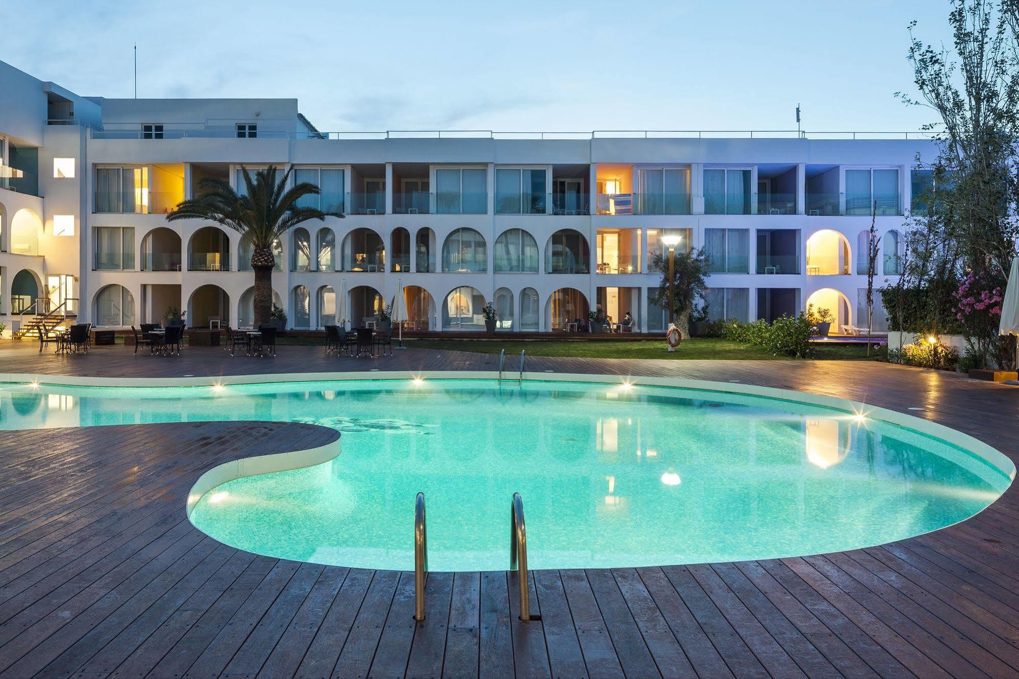 Apartahotel Ebano & (adults Only) Playa d'en Bossa